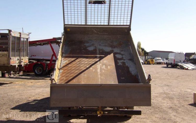 IVECO 35C12 BENNE SIMPLE CABINE COFFRE NON ROULANT  ER-583-XA