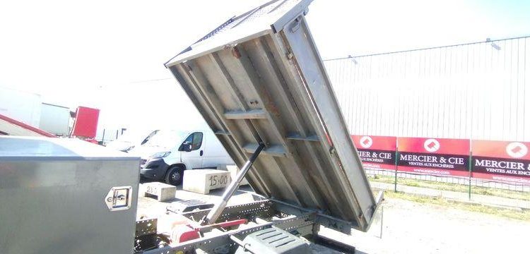 IVECO 35C12 BENNE SIMPLE CABINE COFFRE NON ROULANT  ER-583-XA