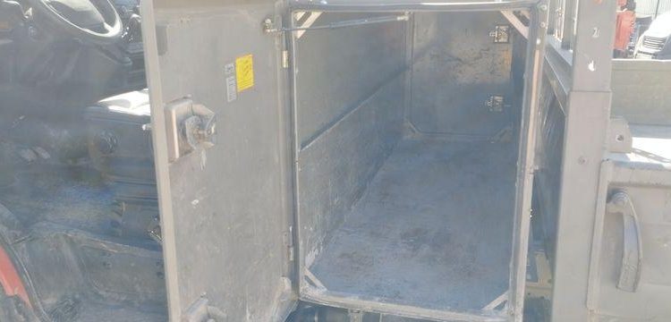 IVECO 35C12 BENNE SIMPLE CABINE COFFRE NON ROULANT  ER-583-XA