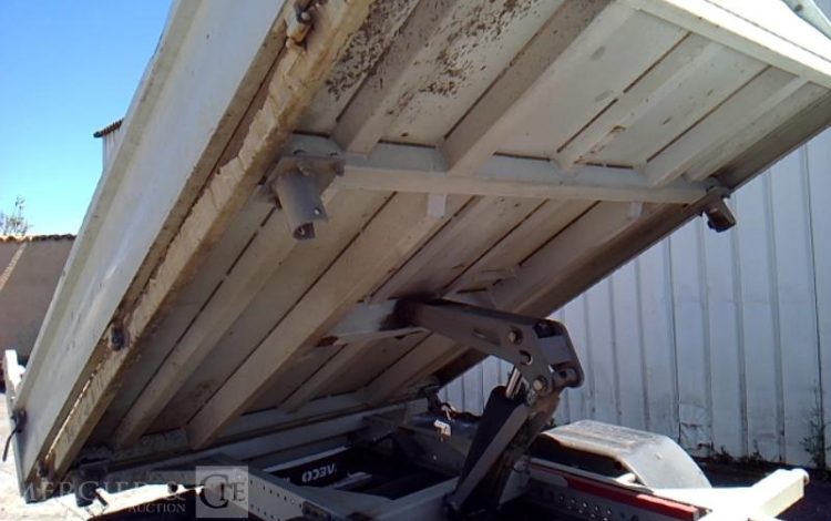 IVECO 35C12 BENNE SIMPLE CABINE COFFRE – NON ROULANT  ES-355-BH