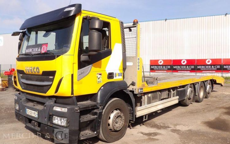 IVECO STRALIS 420 DEPANNEUSE AVEC TREUIL COME UP HV15 – DIESEL – 270759 KMS – ANNEE 20 JAUNE ES-531-RS