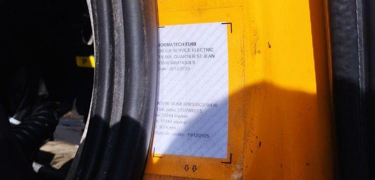 IVECO STRALIS 420 DEPANNEUSE AVEC TREUIL COME UP HV15 – DIESEL – 270759 KMS – ANNEE 20 JAUNE ES-531-RS
