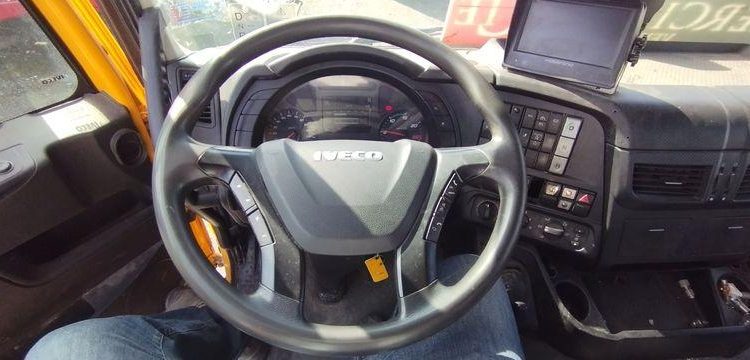IVECO STRALIS 420 DEPANNEUSE AVEC TREUIL COME UP HV15 – DIESEL – 270759 KMS – ANNEE 20 JAUNE ES-531-RS