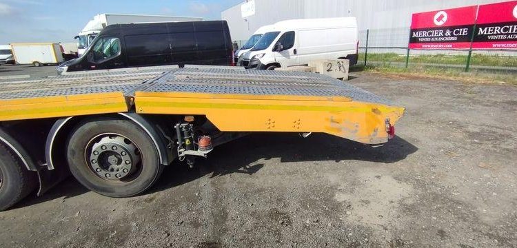 IVECO STRALIS 420 DEPANNEUSE AVEC TREUIL COME UP HV15 – DIESEL – 270759 KMS – ANNEE 20 JAUNE ES-531-RS