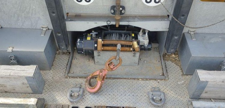 IVECO STRALIS 420 DEPANNEUSE AVEC TREUIL COME UP HV15 – DIESEL – 270759 KMS – ANNEE 20 JAUNE ES-531-RS
