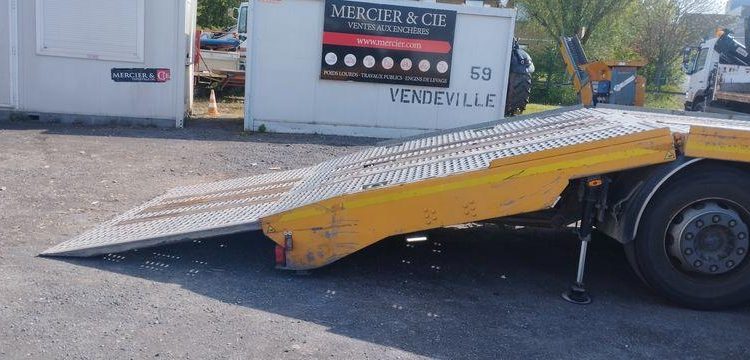 IVECO STRALIS 420 DEPANNEUSE AVEC TREUIL COME UP HV15 – DIESEL – 270759 KMS – ANNEE 20 JAUNE ES-531-RS