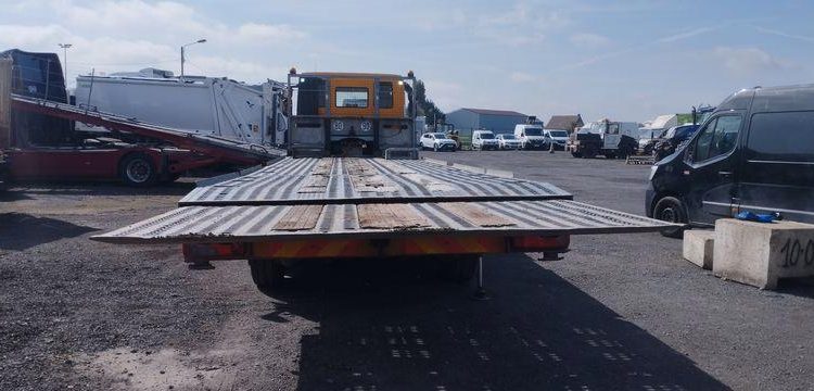 IVECO STRALIS 420 DEPANNEUSE AVEC TREUIL COME UP HV15 – DIESEL – 270759 KMS – ANNEE 20 JAUNE ES-531-RS