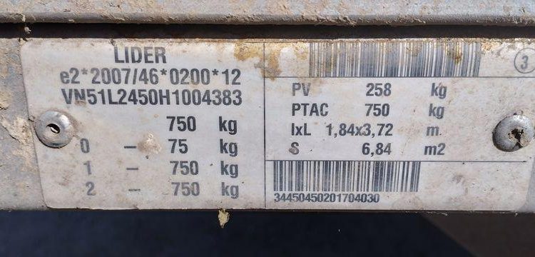 LIDER PLATEAU BASCULANT RIDELLES REHAUSSEES 2 ESSIEUX PTAC 750 KGS – ANNEE 2018  EV-652-ND