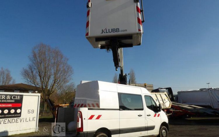 RENAULT MASTER L2H2 2,3DCI 130CH NACELLE KLUBB/K26 11,80 M – DIESEL – 201 H – 63361 KMS BLANC EZ-421-WJ