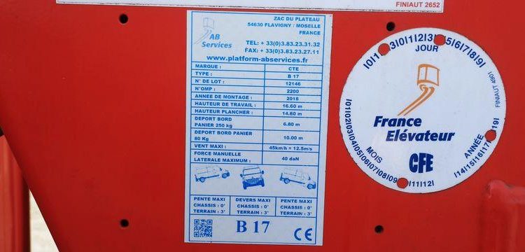 IVECO 35S12 AVEC NACELLE FRANCE ELE B17CTE 2/23 16M ROUGE FC-444-AV