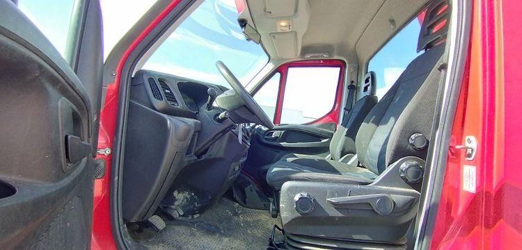 IVECO 35S12 AVEC NACELLE FRANCE ELE B17CTE 2/23 16M ROUGE FC-444-AV