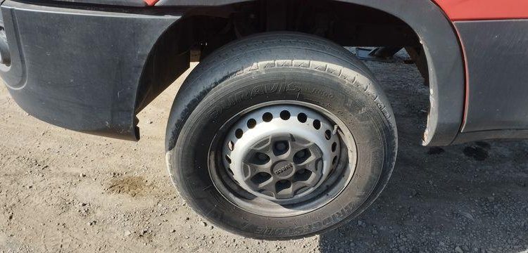IVECO 35S12 AVEC NACELLE FRANCE ELE B17CTE 2/23 16M ROUGE FC-444-AV