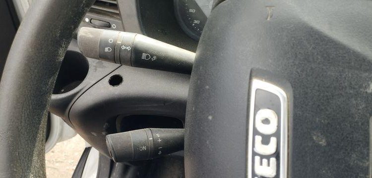 IVECO DAILY 6 FOURGON 35C14 L2H2 2,3D 136 CV AR FAP – DIESEL – 73382 KMS – ANNEE 2019 BLANC FG-228-ZF