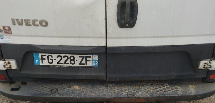 IVECO DAILY 6 FOURGON 35C14 L2H2 2,3D 136 CV AR FAP – DIESEL – 73382 KMS – ANNEE 2019 BLANC FG-228-ZF