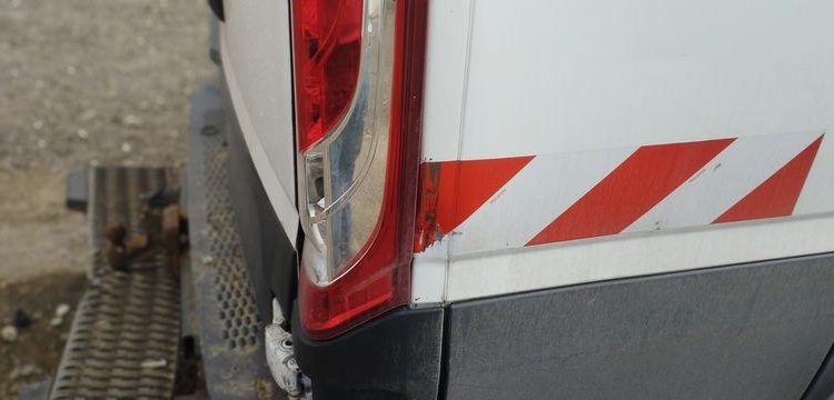 IVECO DAILY 6 FOURGON 35C14 L2H2 2,3D 136 CV AR FAP – DIESEL – 73382 KMS – ANNEE 2019 BLANC FG-228-ZF