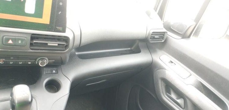 CITROEN BERLINGO UTILITAIRE M 1,6 BLUE HDI FAP S&S 99CV – DIESEL – 176814 KMS – ANNEE BLANC FH-341-WP