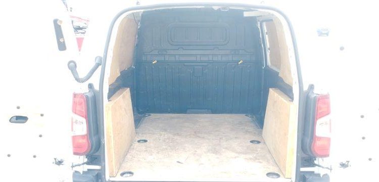 CITROEN BERLINGO UTILITAIRE M 1,6 BLUE HDI FAP S&S 99CV – DIESEL – 176814 KMS – ANNEE BLANC FH-341-WP
