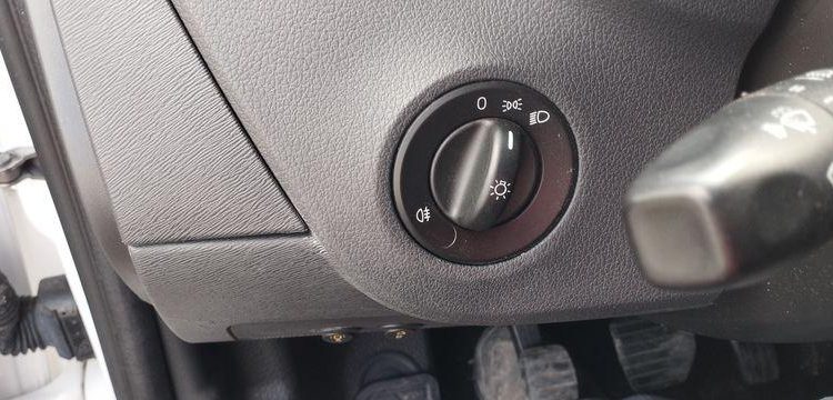 MERCEDES CITAN VU 109 1,5 CDI FOURGON MOYEN A1-1785 KG 95CV – DIESEL – 99000 KMS – BLANC FM-695-YS