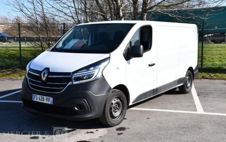 RENAULT TRAFIC FOURGON 2.0 DCI 120 1T3 L2H1 CONFORT BLANC FS-426-VV