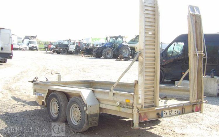 HUBIERE REMORQUE PORTE ENGIN TPF 3502 35TR 2 ESSIEUX – PTAC 3,5T  FW-121-SV