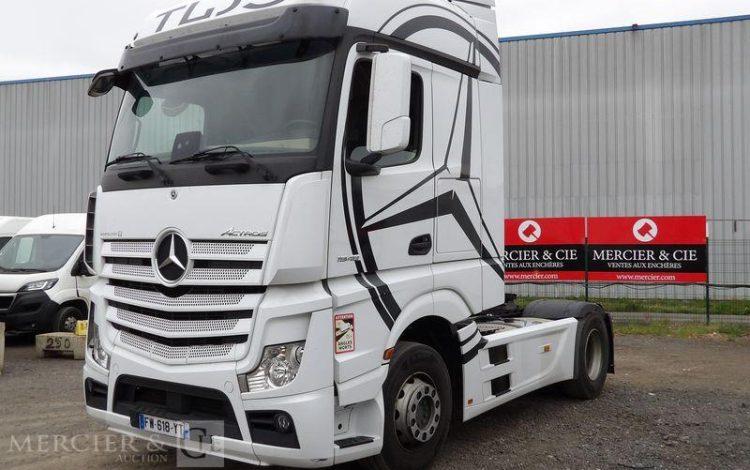 MERCEDES TRACTEUR ROUTIER ACTROS 1948 – PTAC 19 TONNES – DIESEL  – 519750 KMS – AN 2021 BLANC FW-618-YT