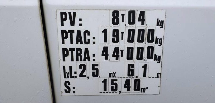 MERCEDES TRACTEUR ROUTIER ACTROS 1948 – PTAC 19 TONNES – DIESEL  – 519750 KMS – AN 2021 BLANC FW-618-YT