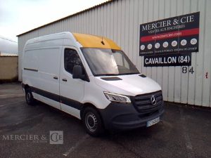 MERCEDES SPRINTER 214 CDI 142CH 39 3T PRO TRACTION BVA BLANC FZ-548-LB