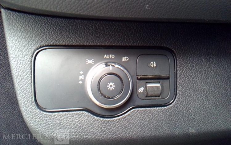 MERCEDES SPRINTER 214 CDI FG 39 3T PRO TRACTION BLANC FZ-557-LB