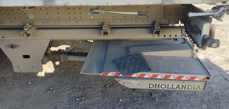 SCHMITZ SEMI REMORQUE BACHEE SCB S3T AVEC HAYON – 3 ESSIUEUX – PTAC 38 TONNES – AN 2021  FZ-756-BZ