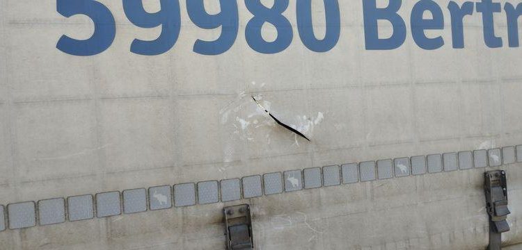 SCHMITZ SEMI REMORQUE BACHEE SCB S3T AVEC HAYON – 3 ESSIUEUX – PTAC 38 TONNES – AN 2021  FZ-756-BZ