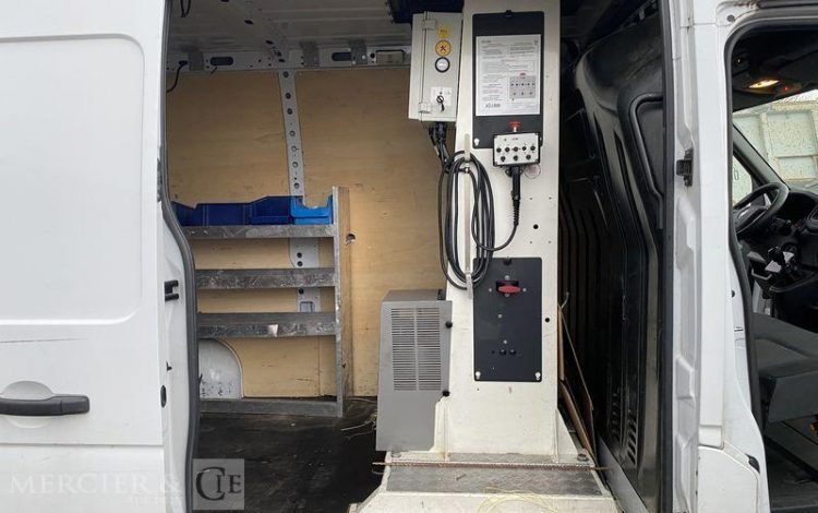RENAULT MASTER NACELLE KLUBB/KL 32 12,50 M – 762 HEURES – 59741 KMS – ANNEE 2021 BLANC GB-662-PB