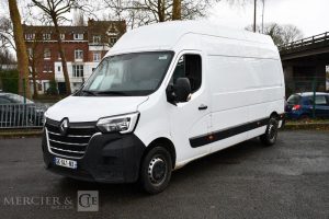 RENAULT MASTER F3500 L3H3 BLUEDCI 145 GRD CFT BLANC GK-641-NX
