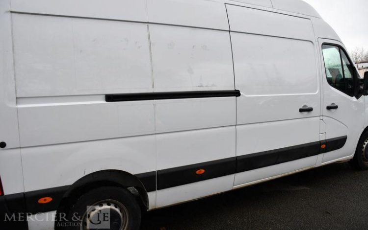 RENAULT MASTER F3500 L3H3 BLUEDCI 145 GRD CFT BLANC GK-641-NX