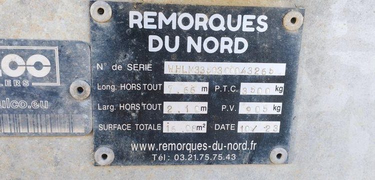 HULCO REMORQUE PLATEAU RIDELLES 3 ESSIEUX – PTAC 3,5 TONNES – ANNEE 2023  GS-236-AX