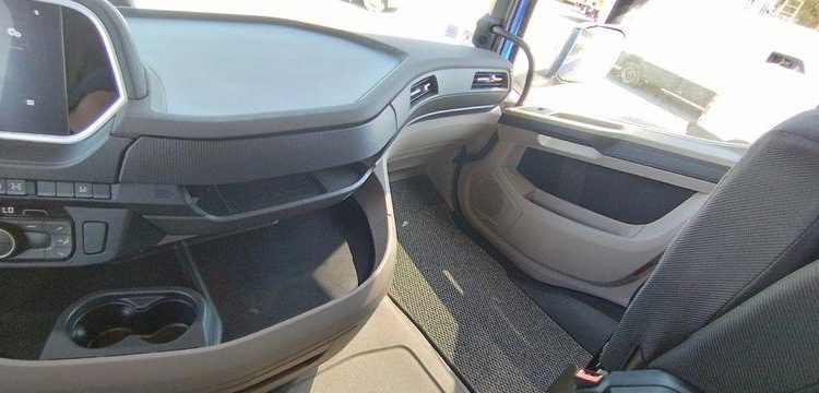 DAF TRACTEUR XG 480 FT – PTRA – 44 TONNES – DIESEL – 154788 KMS – ANNEE 2023 BLEU GS-597-BH