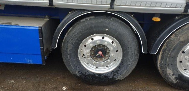 FRUEHAUF SEMI REMORQUE BACHEE MAXISPEED CLASSIC 150 – 3 ESSIEUS – PTAC 38 TONNES  GS-995-BS