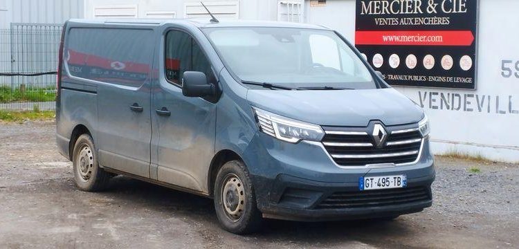 RENAULT TRAFIC 3 FOURGON PHASE 3 L1H1 2T8 2.0 DCI 16V 130CV – DIESEL – 33717 KMS GRIS GT-495-TB
