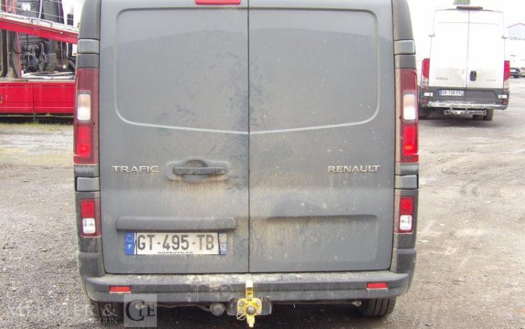 RENAULT TRAFIC 3 FOURGON PHASE 3 L1H1 2T8 2.0 DCI 16V 130CV – DIESEL – 33717 KMS GRIS GT-495-TB