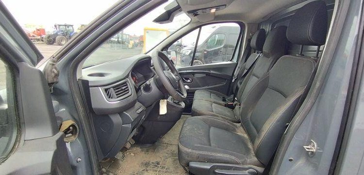 RENAULT TRAFIC 3 FOURGON PHASE 3 L1H1 2T8 2.0 DCI 16V 130CV – DIESEL – 33717 KMS GRIS GT-495-TB