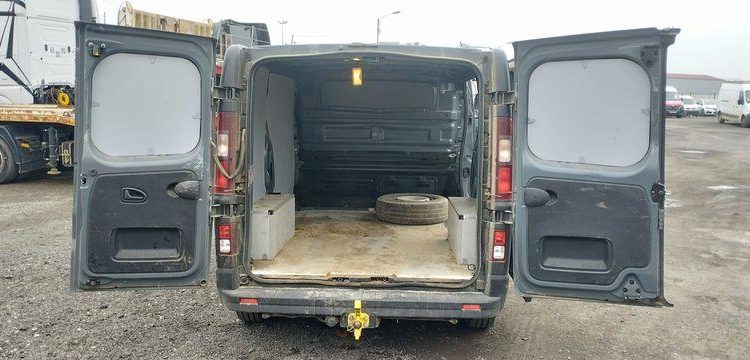 RENAULT TRAFIC 3 FOURGON PHASE 3 L1H1 2T8 2.0 DCI 16V 130CV – DIESEL – 33717 KMS GRIS GT-495-TB