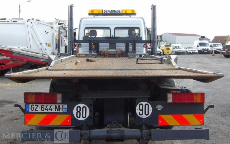 MERCEDES ATEGO PORTE VOITURE AVEC PANIER – DIESEL – PTAC : 12,34 TONNES – 380087 KMS BLANC GZ-644-NH