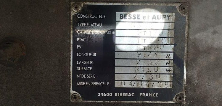 MERCEDES ATEGO PORTE VOITURE AVEC PANIER – DIESEL – PTAC : 12,34 TONNES – 380087 KMS BLANC GZ-644-NH