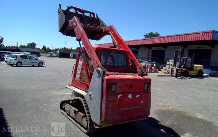 BOBCAT CHARGEUR COMPACT  SUR CHENILLE T110 1717H AN2013 ROUGE T110