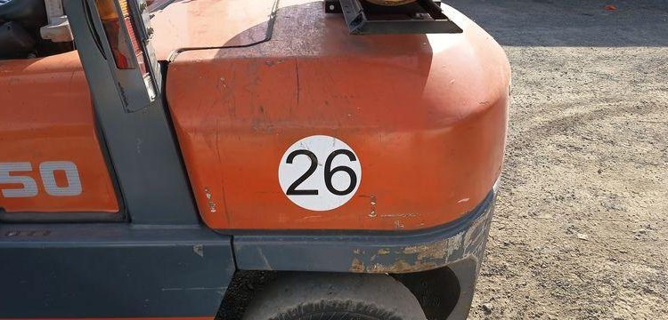 TOYOTA CHARIOT ELEVATEUR FRONTAL 5 TONNES  10330