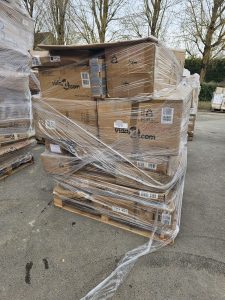 Autre Grand palette meubles et décorations de la marque VIDA XL. Le contenu de la pale  103