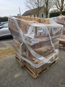 Autre Palette meubles et décorations de la marque VIDA XL. Le contenu de la palette a  106