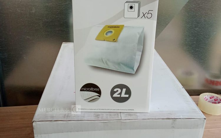 Autre Grande palette  meubles et décorations de la marque VIDA XL. Le contenu de la pa  137