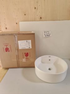 Autre Lot comprenant cabine d’angle profile blanc verre sérigraphie 4mm , extensible 8  151