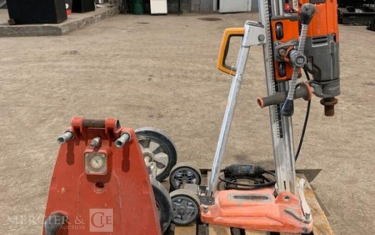 HUSQVARNA DM220  FOR010387