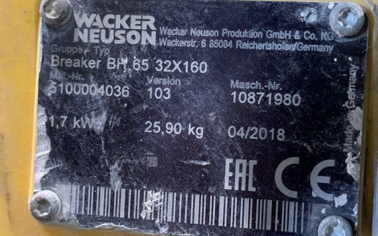 WACKER NEUSON BH65  PIQ011090